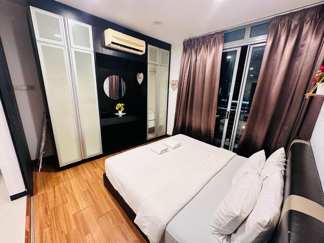 Taragon Service Apartment Куала Лумпур Екстериор снимка