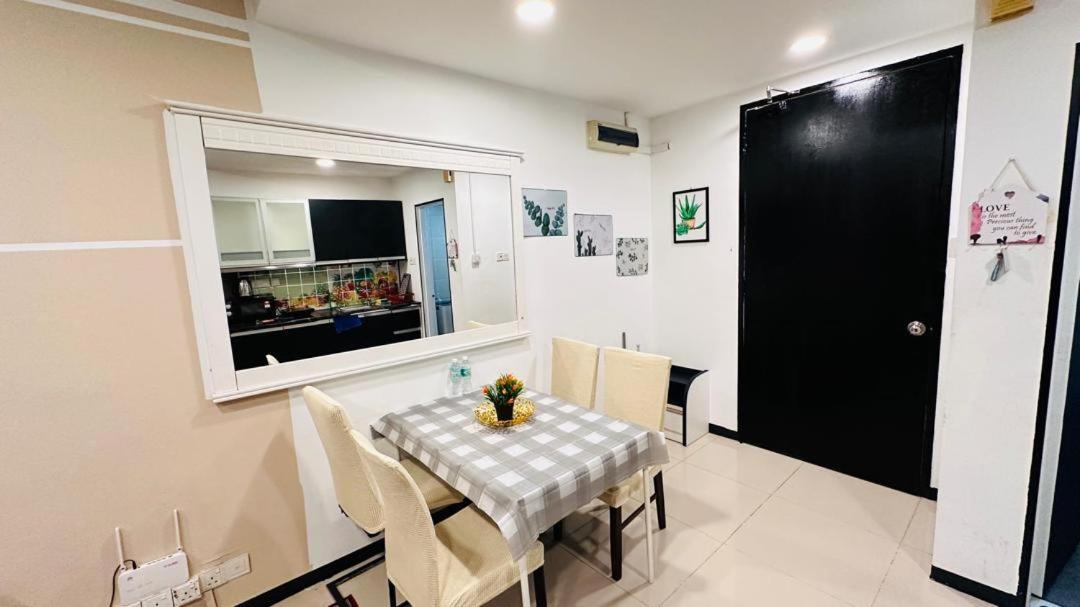 Taragon Service Apartment Куала Лумпур Екстериор снимка